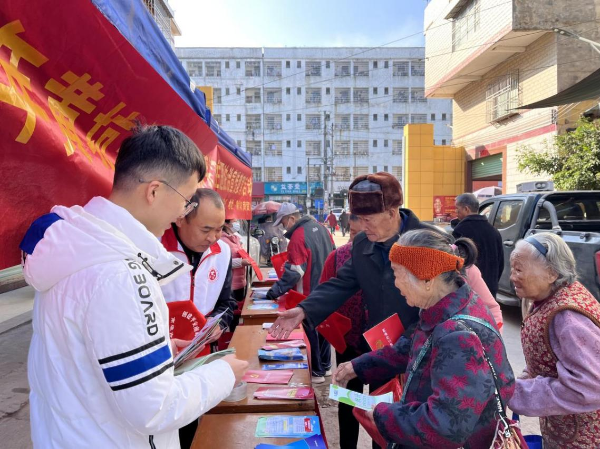 黃坑鎮開展統計法治宣傳活動，深化社會經濟咨詢服務