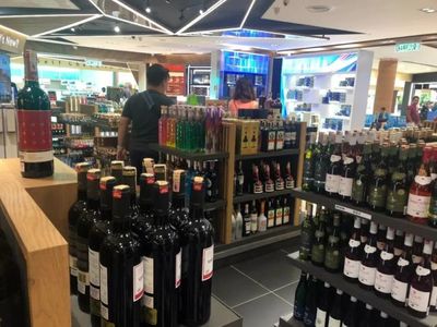 酒業(yè)觀察| 五糧液造的汽車你會買嗎?國窖1573要漲到5000一瓶!